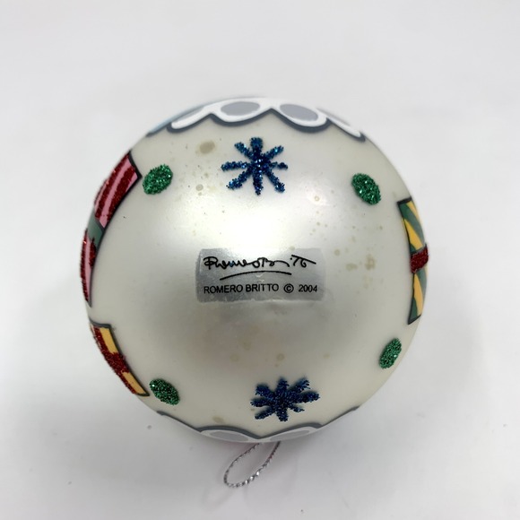 Romero Britto 2004 Christmas Santa & Presents Glass Ball Decorated Ornament - Picture 5 of 11